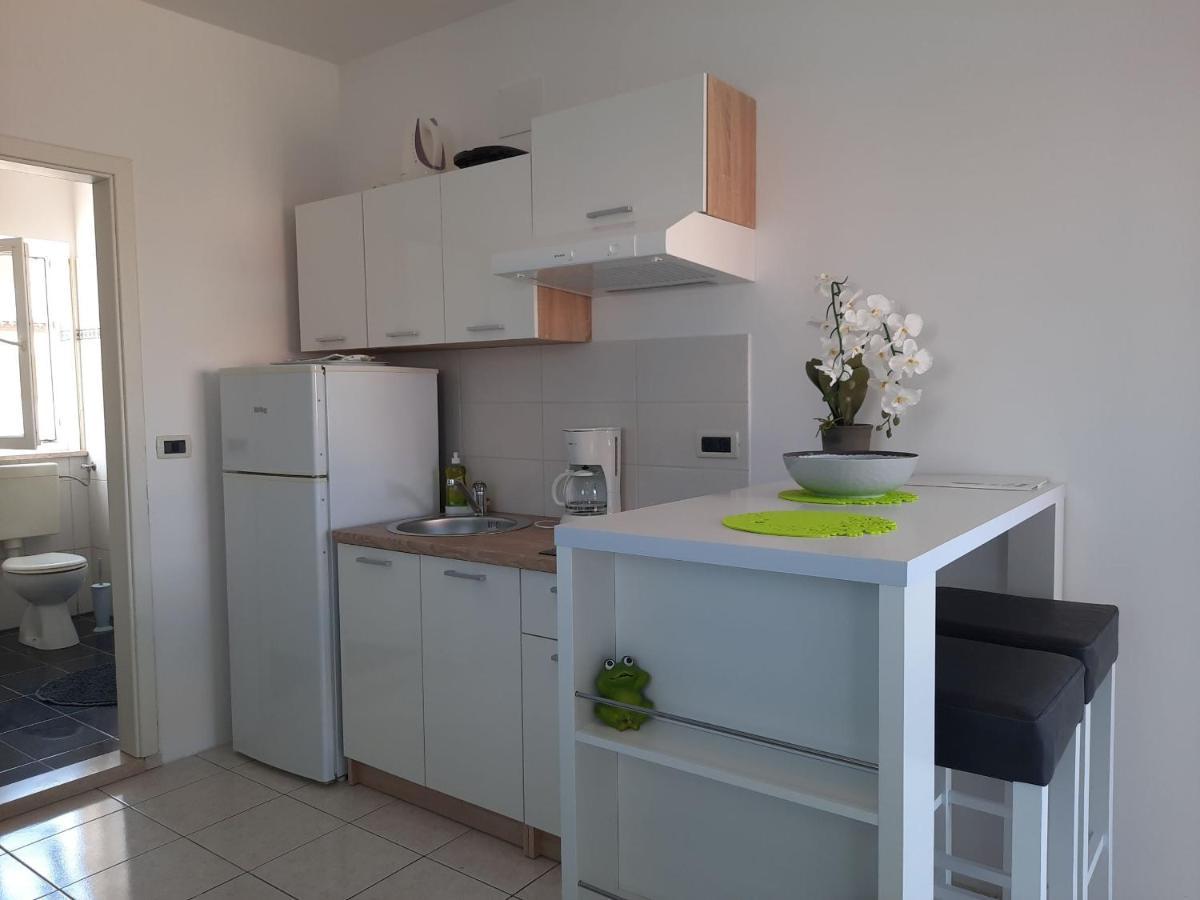 Villa Doris Yourcroatiaholiday プレマントゥーラ エクステリア 写真